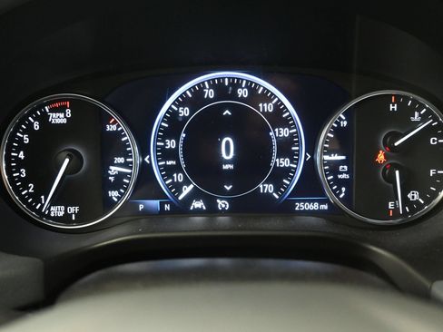 Used 2023 Buick Enclave Premium w/ Experience Buick Package FWD image 22