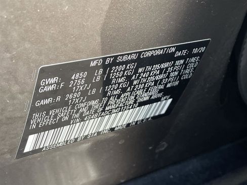 Used 2021 Subaru Outback Premium image 32