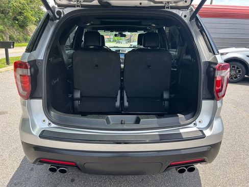 Used 2018 Ford Explorer Sport w/ Ford Safe & Smart Package AWD/4WD image 28