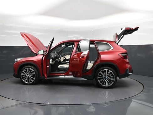New 2026 BMW X1 xDrive28i w/ Technology Package AWD/4WD image 46