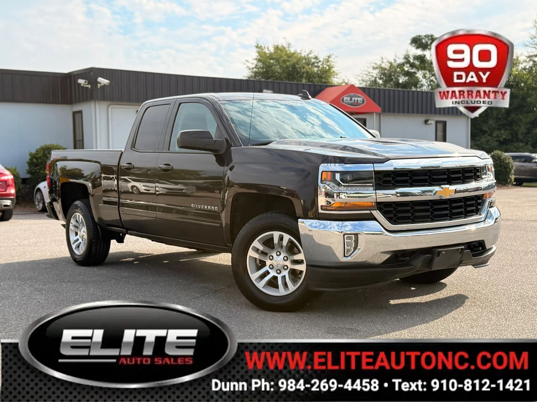 Used 2018 Chevrolet Silverado 1500 LT w/ All Star Edition AWD/4WD image 1
