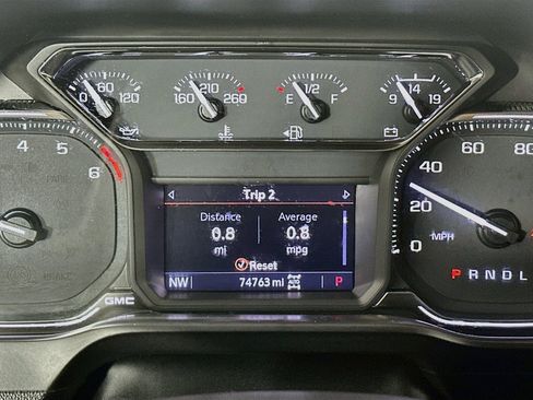 Used 2021 GMC Sierra 1500 SLT w/ SLT Premium Plus Package AWD/4WD image 19
