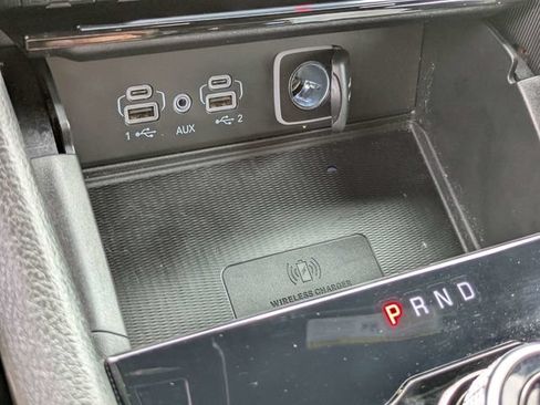 Used 2025 Jeep Grand Cherokee Altitude AWD/4WD image 23