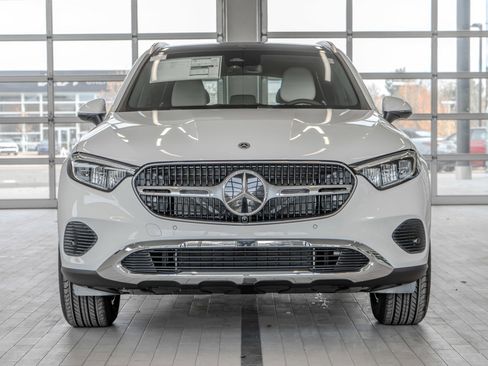 New 2026 Mercedes-Benz GLC 300 4MATIC image 11