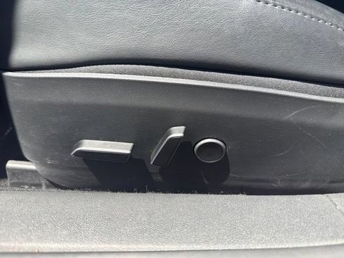 Used 2023 Tesla Model 3 Standard Range RWD image 12