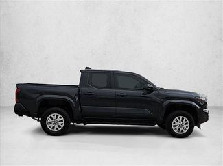 Used 2025 Toyota Tacoma SR AWD/4WD video 4