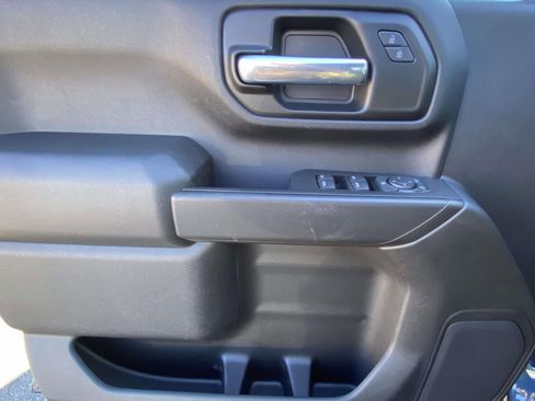 Used 2020 Chevrolet Silverado 2500 Custom w/ Gooseneck/5TH Wheel Package image 16