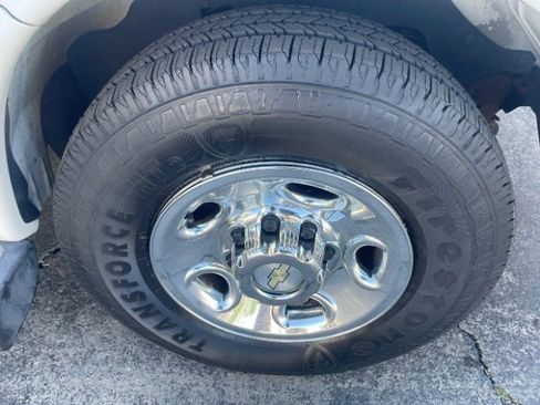 Used 2014 Chevrolet Express 3500 LT w/ LT Preferred Equipment Group RWD image 19