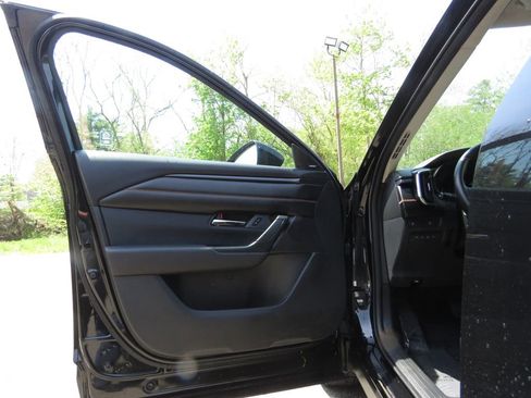 Used 2023 MAZDA CX-50 AWD 2.5 S w/ Cargo Package image 9