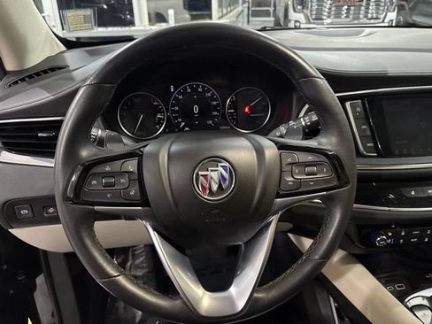 Used 2023 Buick Enclave Avenir w/ Avenir Technology Package AWD/4WD image 18