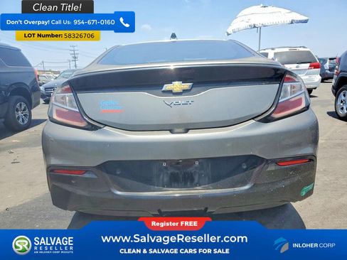 Used 2016 Chevrolet Volt Premier w/ Driver Confidence Package FWD image 8