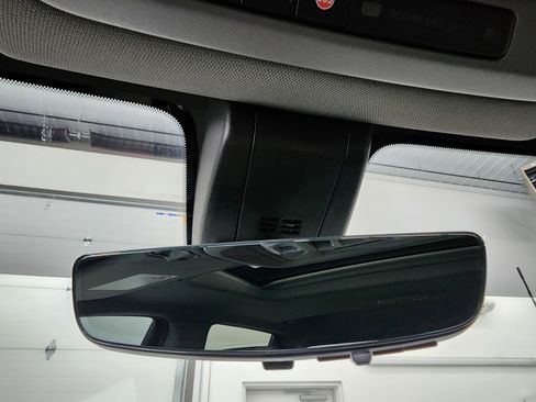 Used 2023 GMC Sierra 3500 Denali w/ Denali Ultimate Package image 65