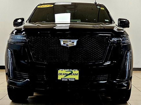 Used 2022 Cadillac Escalade ESV Sport AWD/4WD image 7