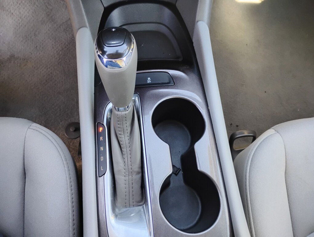 Used 2020 Chevrolet Malibu LS FWD image 21