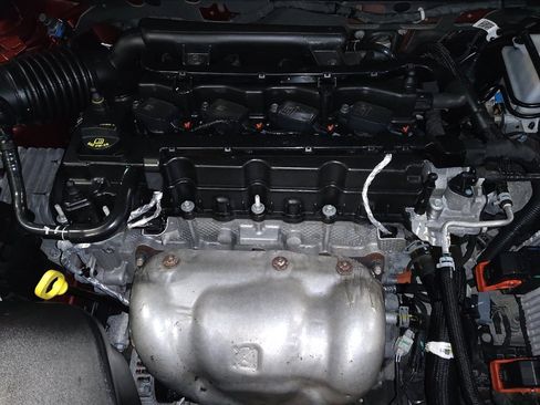 Used 2019 Jeep Cherokee Latitude w/ Cold Weather Group image 30