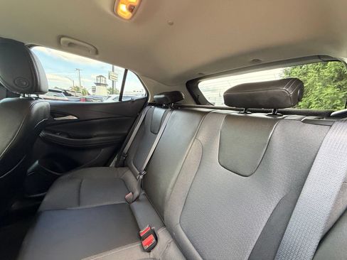 Used 2024 Buick Encore GX Preferred FWD image 25