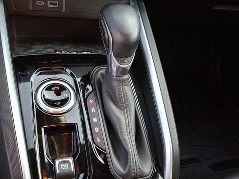 Used 2023 Chevrolet Colorado LT w/ LT Convenience Package III image 14