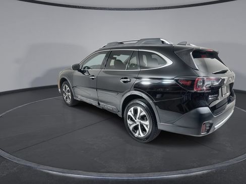 Used 2020 Subaru Outback Touring XT AWD/4WD image 6