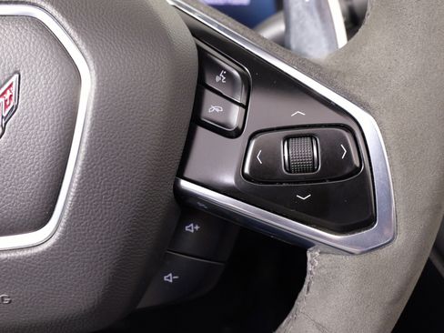 Used 2022 Chevrolet Corvette Stingray Coupe w/ 1LT image 36