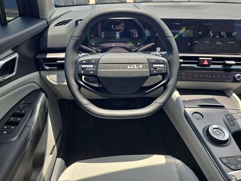 New 2027 Kia Sportage EX FWD image 14