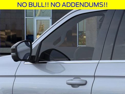 New 2025 Ford Expedition Active image 21