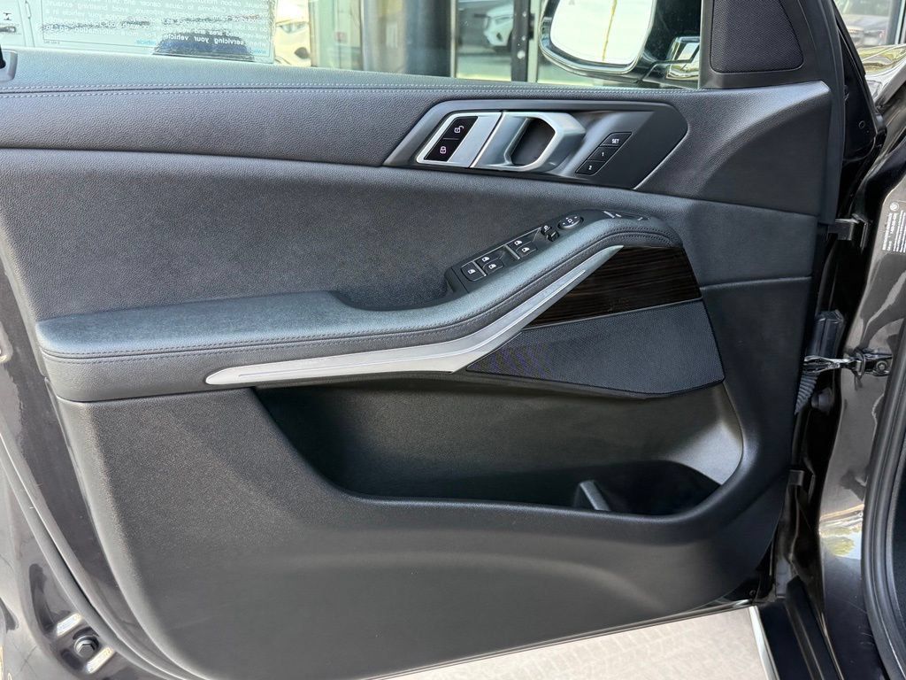 Used 2020 BMW X5 sDrive40i RWD image 19