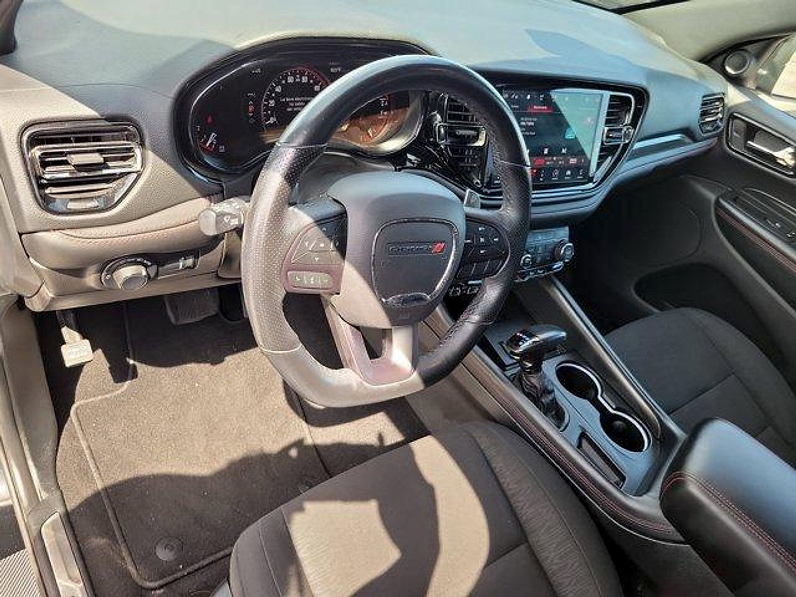 Certified 2023 Dodge Durango R/T w/ Blacktop Package RWD image 25