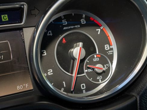 Used 2015 Mercedes-Benz G 63 AMG 4MATIC image 37