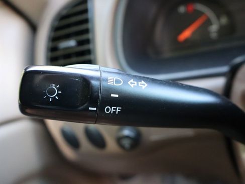 Used 2000 Toyota Tundra 2WD Regular Cab image 22