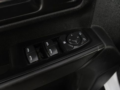 Used 2020 GMC Sierra 2500 4x4 Crew Cab w/ Convenience Package image 14