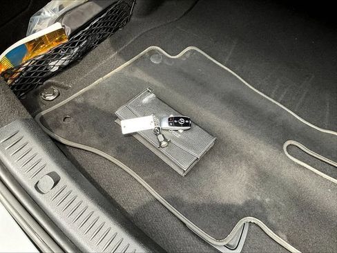 Certified 2020 Mercedes-Benz E 350 4MATIC Sedan image 37
