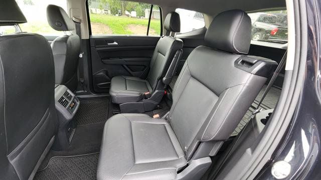 Used 2021 Volkswagen Atlas SEL AWD/4WD image 12