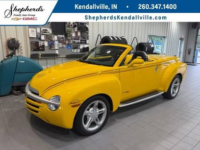 Used 2004 Chevrolet SSR w/ Preferred Equipment Group
