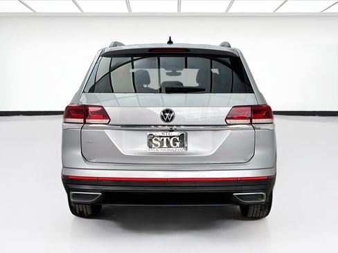 Used 2021 Volkswagen Atlas SE FWD image 5