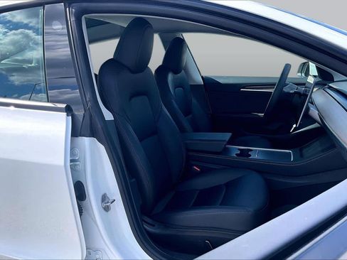 Used 2023 Tesla Model 3 Standard Range RWD image 8