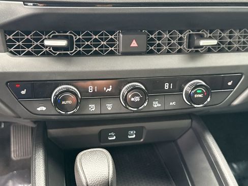 Used 2025 Honda Accord SE image 17