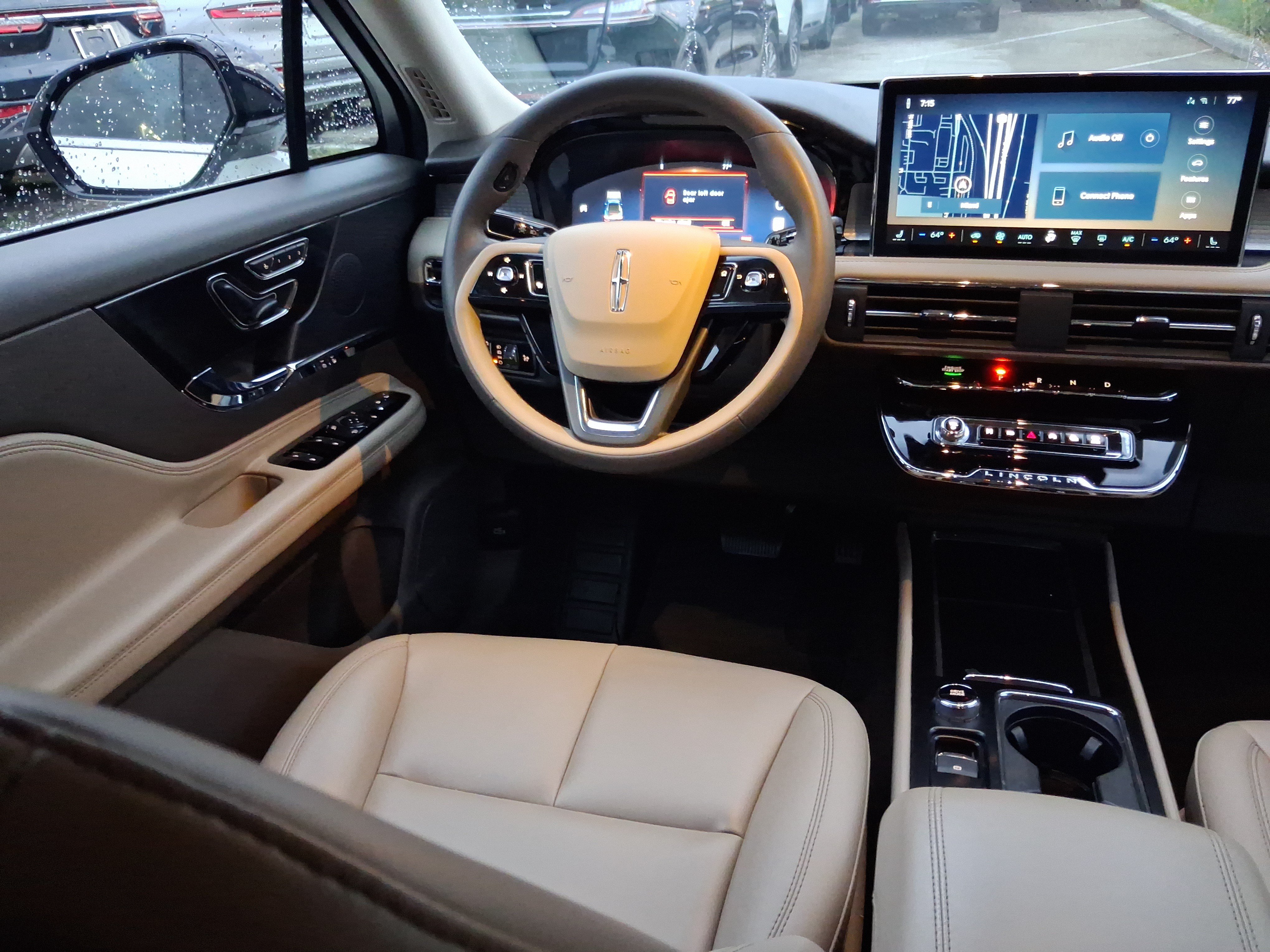 Certified 2023 Lincoln Corsair FWD image 8