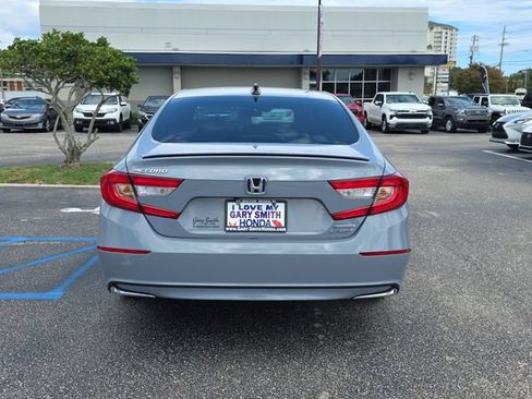 Used 2022 Honda Accord Sport image 5