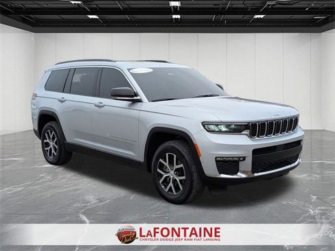 Certified 2024 Jeep Grand Cherokee L Limited w/ Luxury Tech Group II image 7