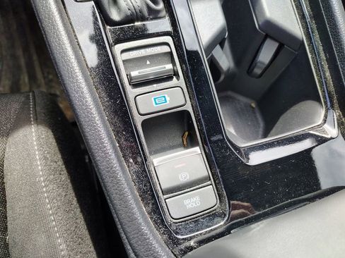 Used 2024 Honda Accord Sport image 18