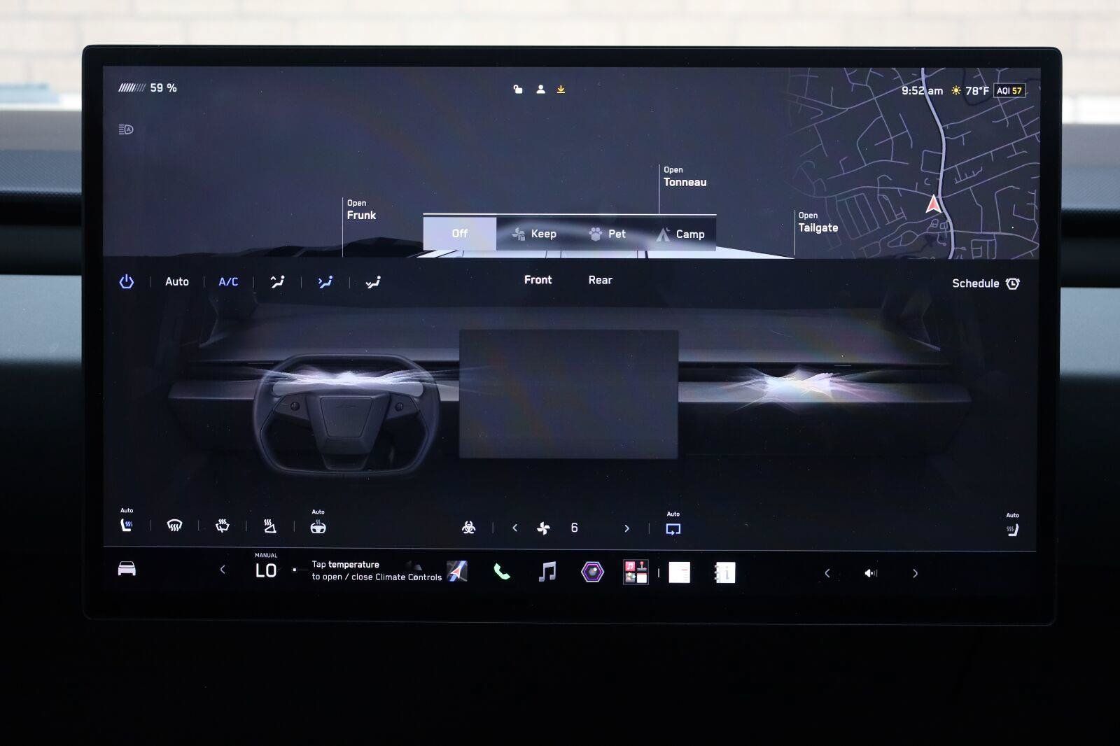 Used 2025 Tesla Cybertruck AWD Crew Cab image 39