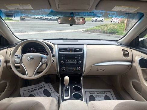 Used 2013 Nissan Altima 2.5 S FWD image 15