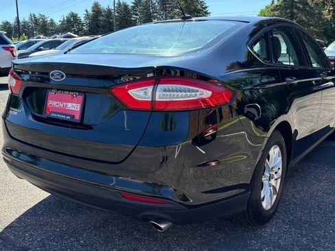 Used 2016 Ford Fusion S FWD image 9