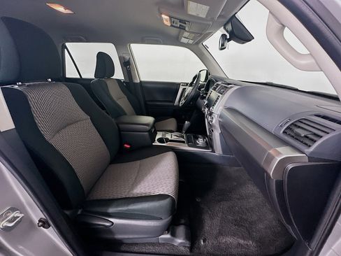 Used 2024 Toyota 4Runner SR5 image 32