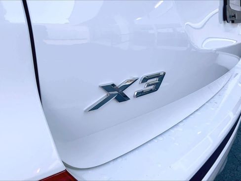 Used 2021 BMW X3 sDrive30i w/ Premium Package image 9