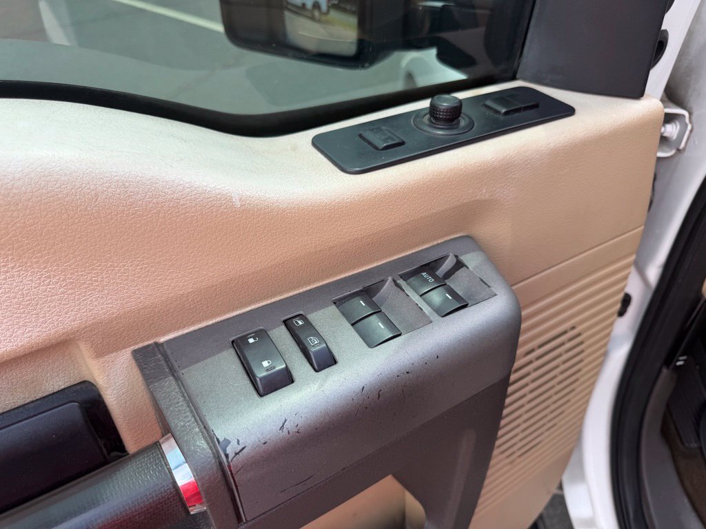 Used 2012 Ford F450 Lariat w/ Lariat Ultimate Pkg AWD/4WD image 15