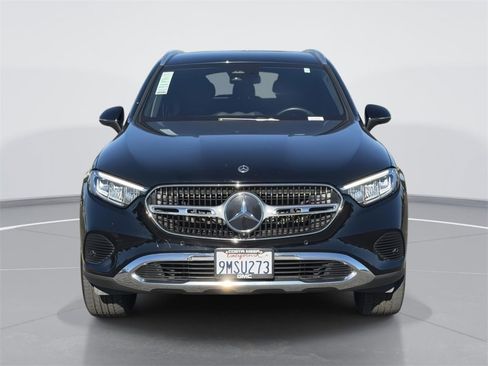 Used 2024 Mercedes-Benz GLC 300 image 2