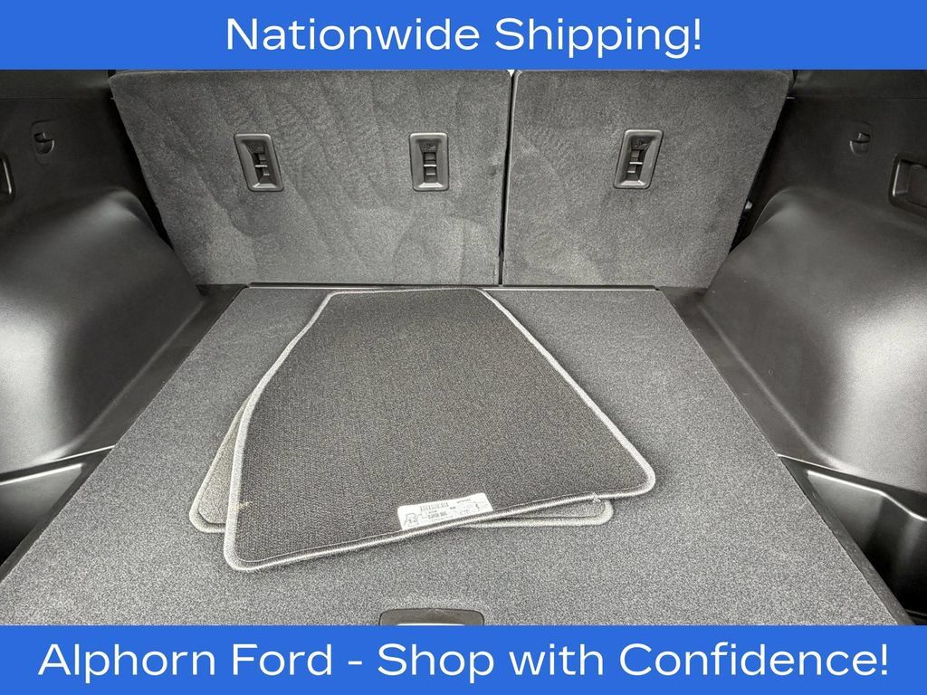 Used 2023 Chevrolet Blazer LT AWD/4WD image 23