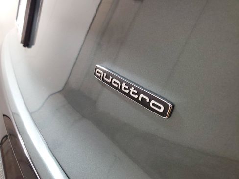 New 2026 Audi Q3 quattro 2.0T AWD/4WD image 7