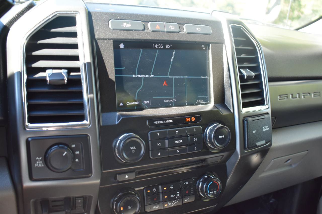 Used 2018 Ford F250 XLT w/ XLT Premium Package AWD/4WD image 36